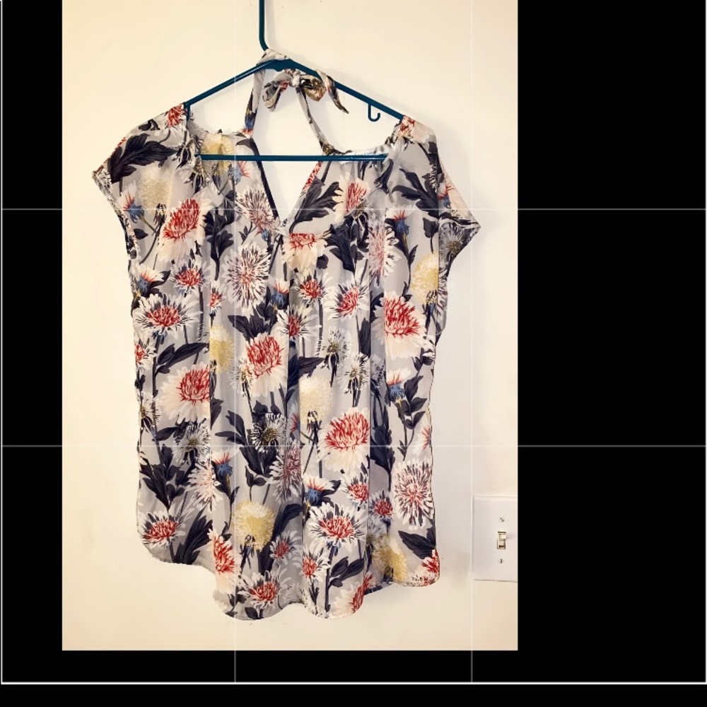 White floral Lauren Conrad blouse